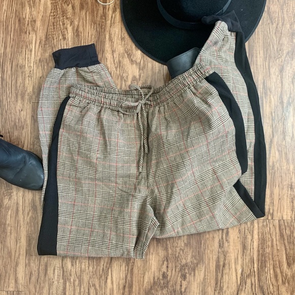 June and Hudson women’s joggers - Picture 7 of 9